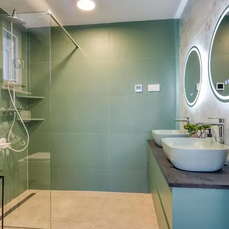 Holiday home Elisadora Porec