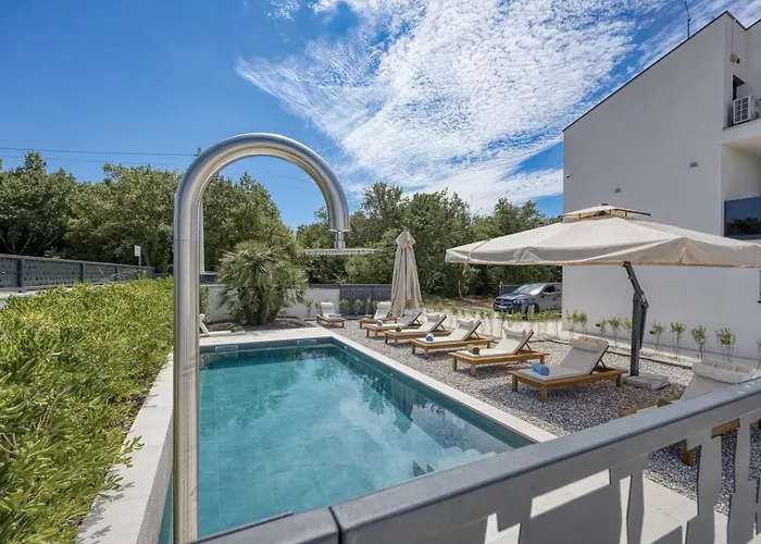 Elisadora Nyaraló Poreč