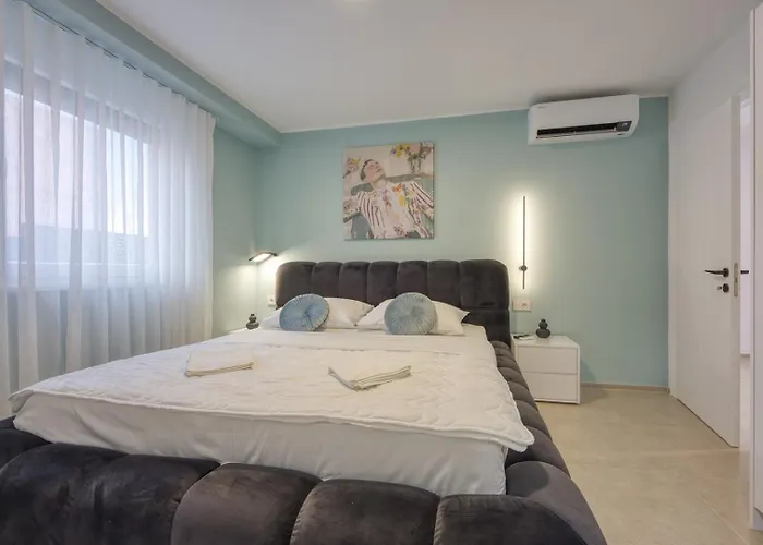 Nyaraló Elisadora Poreč