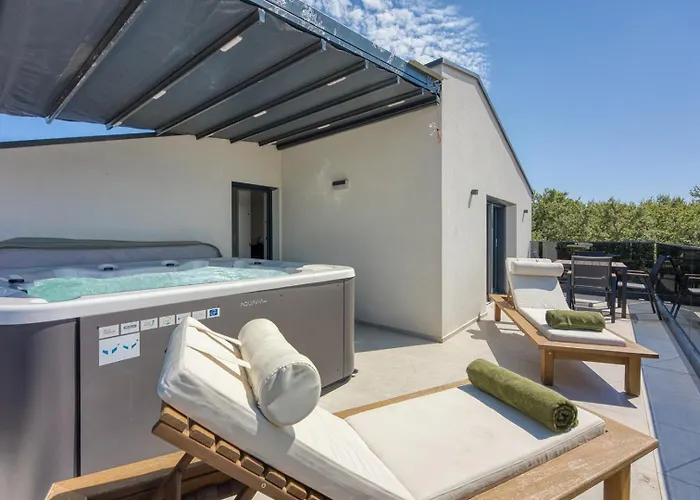 Elisadora 度假居 *